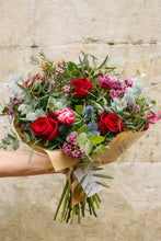 Cargar imagen en el visor de la galería, San Valentín Salvaje