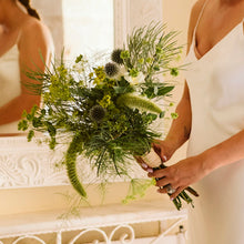 Cargar imagen en el visor de la galería, Diseño personalizado de ramo de novia