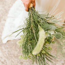 Cargar imagen en el visor de la galería, Diseño personalizado de ramo de novia
