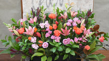 Cargar imagen en el visor de la galería, Centros florales
